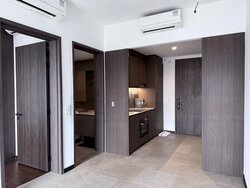 Midtown Modern (D7), Apartment #457476481